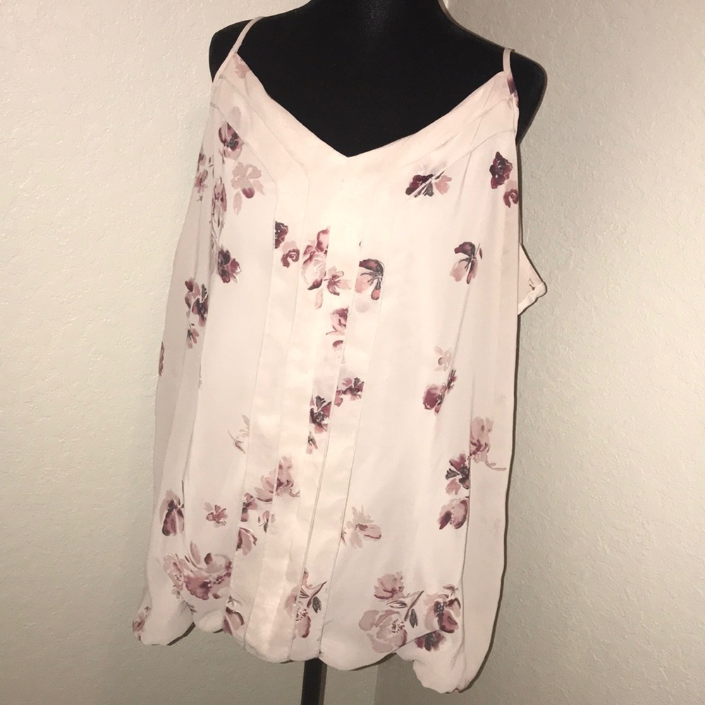 Maurice’s pink tank top